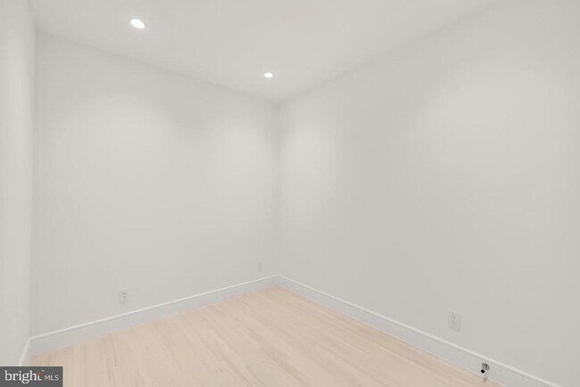 Building Photo - 1515 14th St NW