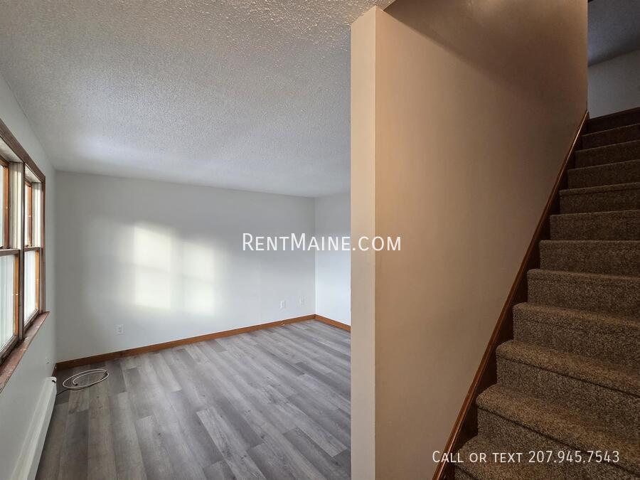 Building Photo - 2 Hartley St