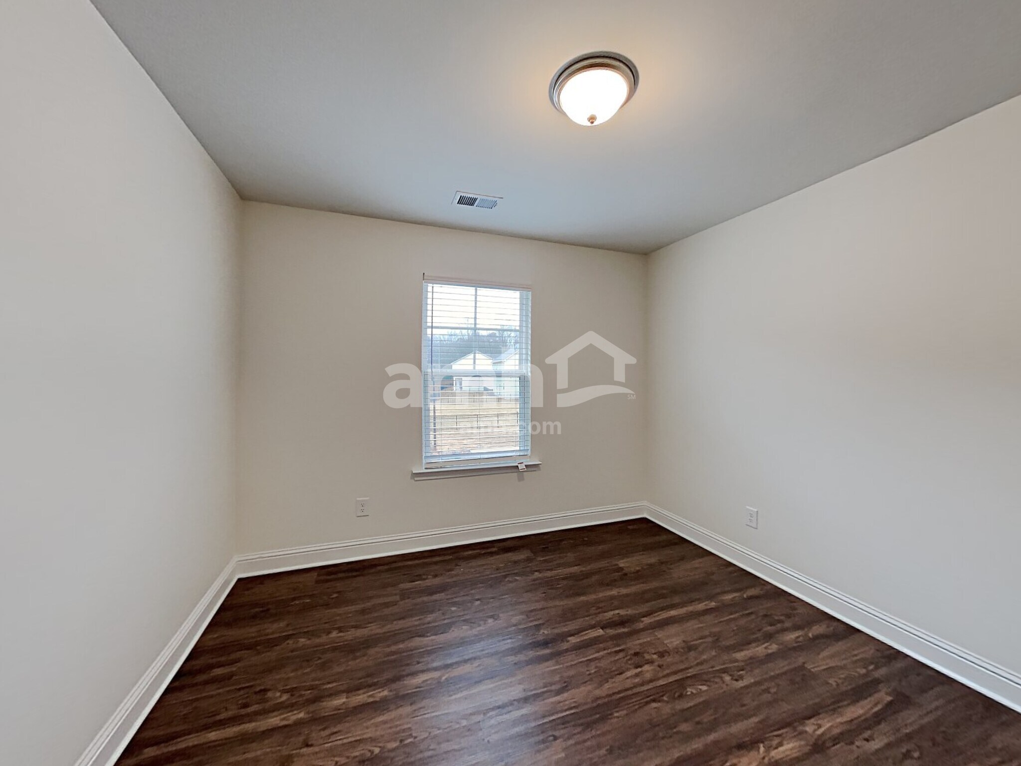 Building Photo - 508 Cash Cir