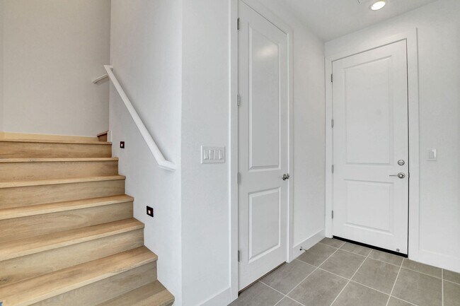 Building Photo - Stunning Luxury Toll Brothers Cordillera 4 bedroom!