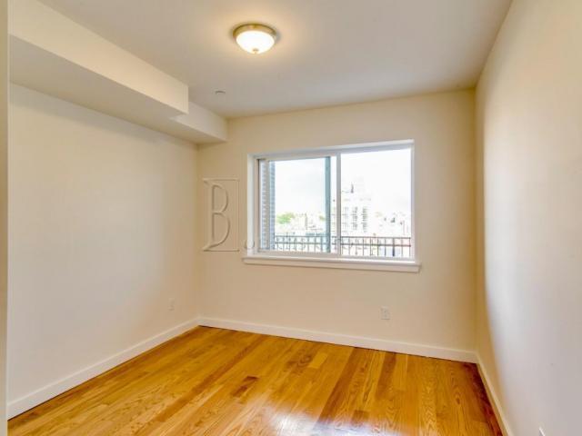 Building Photo - 1 bedroom in ASTORIA NY 11102