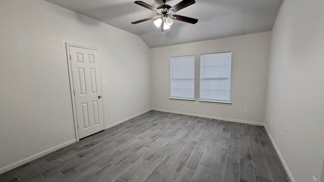 Building Photo - 2706 Vernice Loop