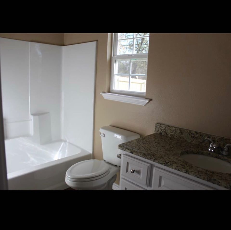 Building Photo - 1630 Samples Rd