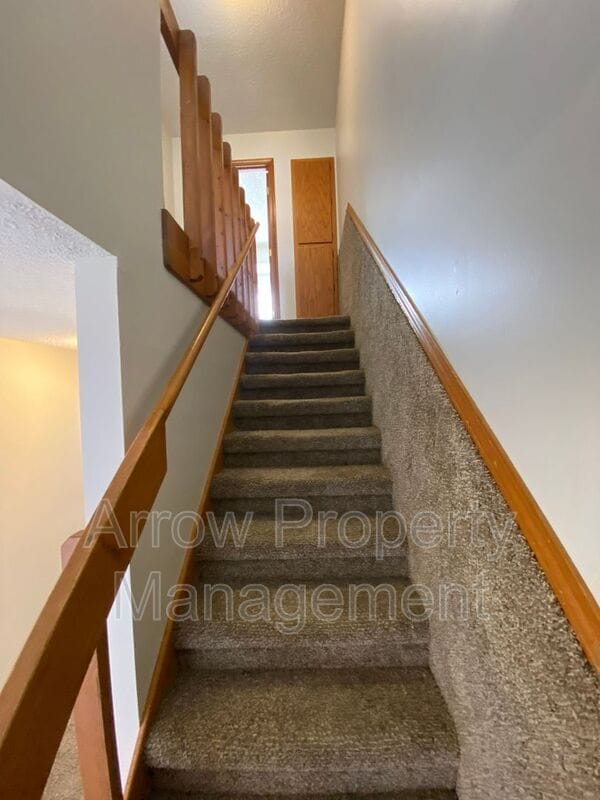 Building Photo - 1326 S Jackson St