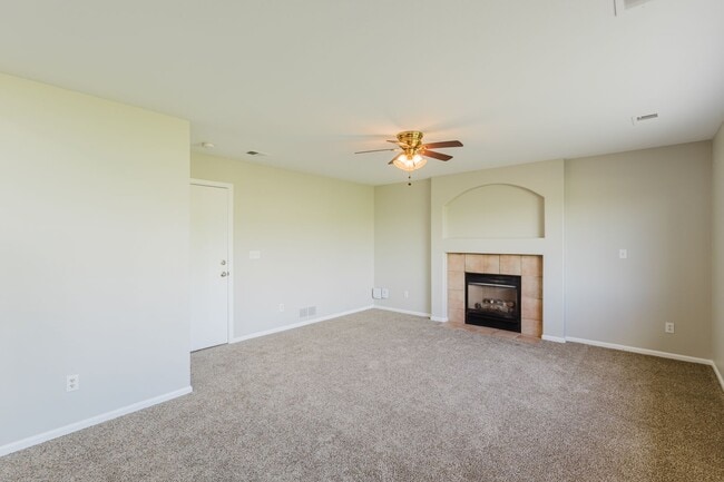 Building Photo - 5288 S Jericho Way