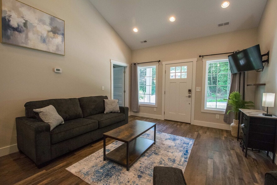 Building Photo - 2324 Greater Druid Hills Blvd