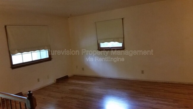 Building Photo - 3710 Kovarik Ln