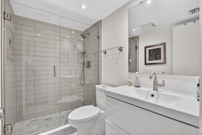 Building Photo - 5851 Camino Del Sol