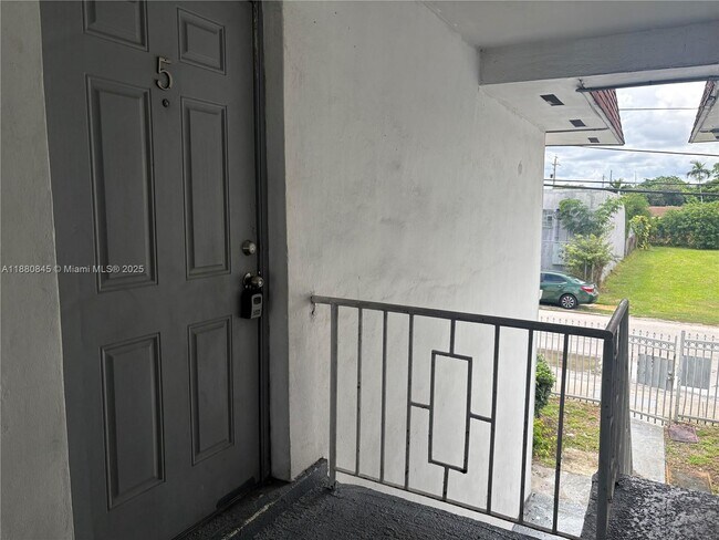 Building Photo - 8045 NE 1st Ave