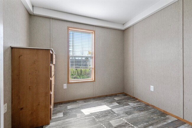 Building Photo - 760 Blueberry Rd