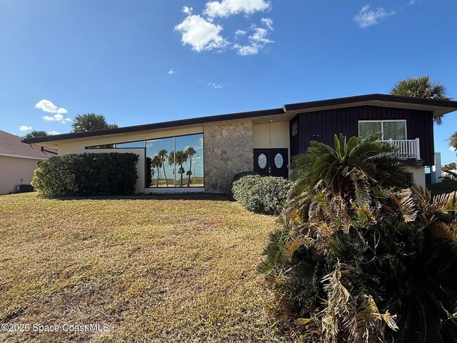 Building Photo - 1153 Belaire Dr