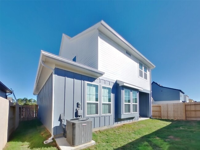 Building Photo - 22741 Terrazzo Dr