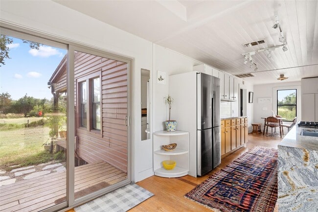 Building Photo - 11773 Newberg Rd