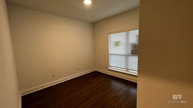 Building Photo - 13264 Shoshoney Cir