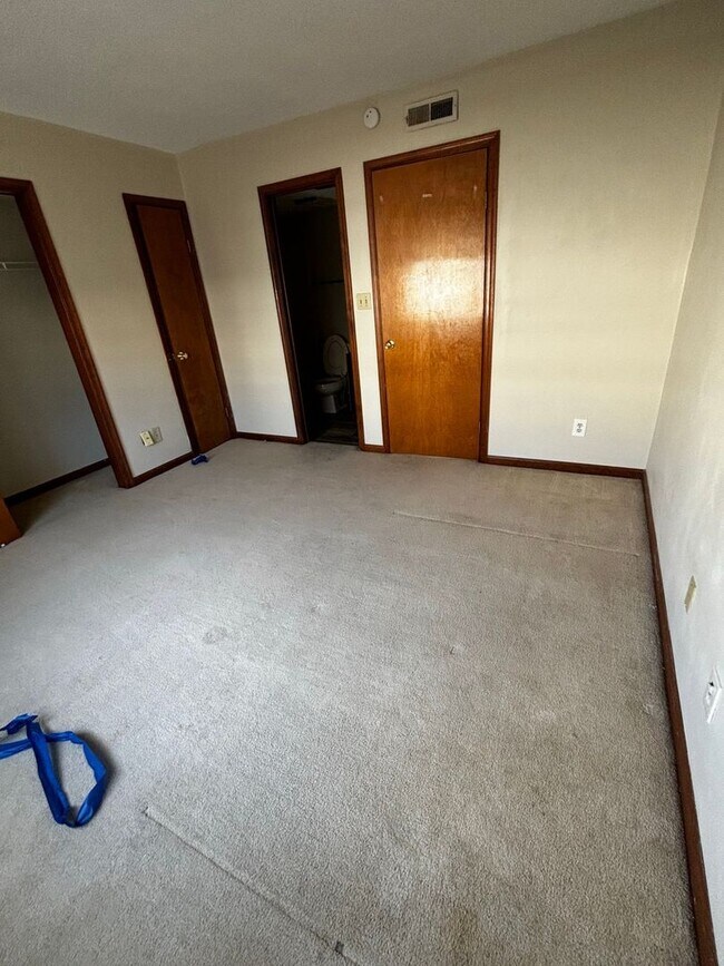 Building Photo - Baldwin Commons