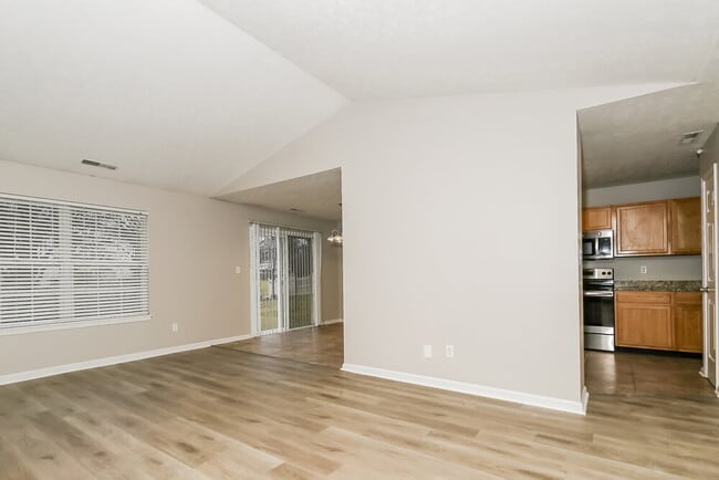 Building Photo - 2314 Gradison Cir