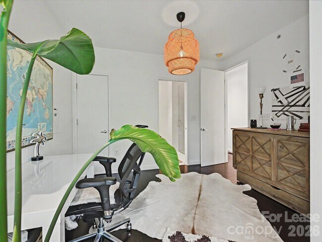 Building Photo - 341 Viburnum Way Ct