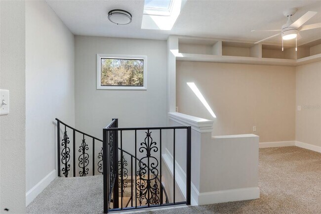 Building Photo - 2830 SE 31st St