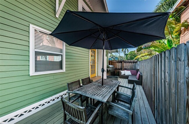 Building Photo - 1009 8th St N