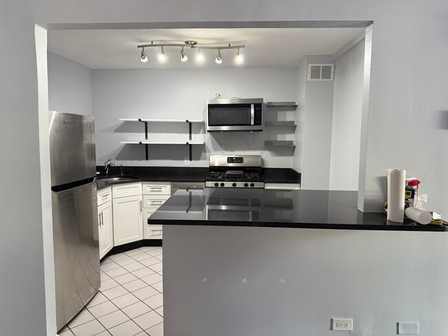 Building Photo - 4501 Arlington Blvd