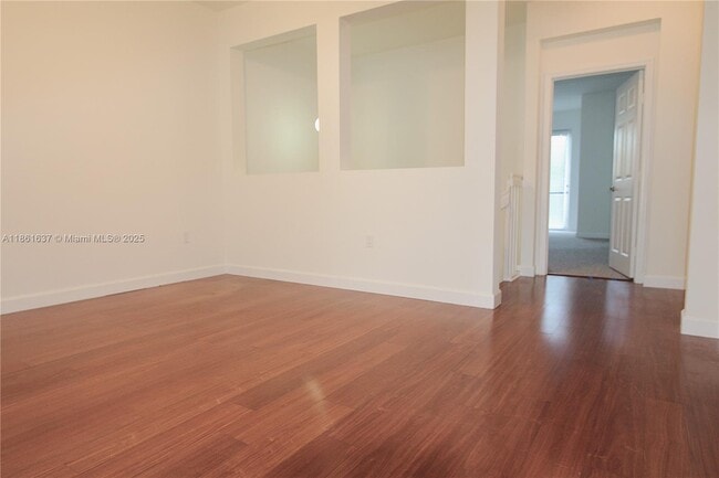 Building Photo - 10703 NW 76th Ln