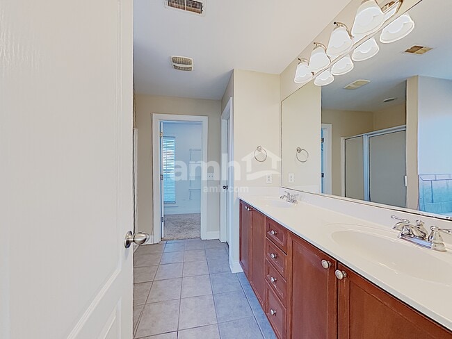 Building Photo - 3308 Martins Woods Ln