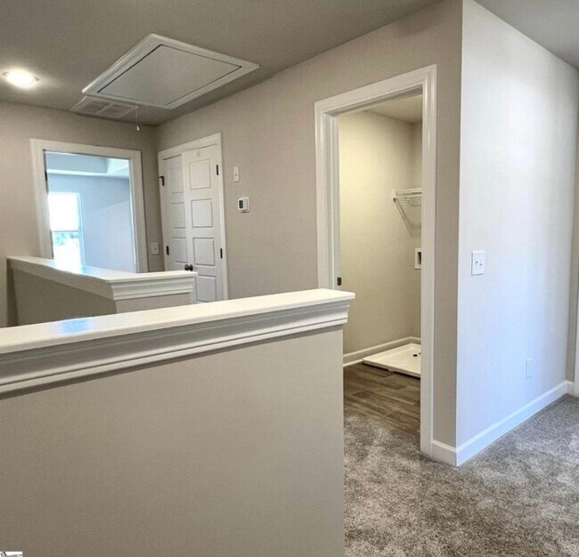 Building Photo - 1508 Yellowwood Ct