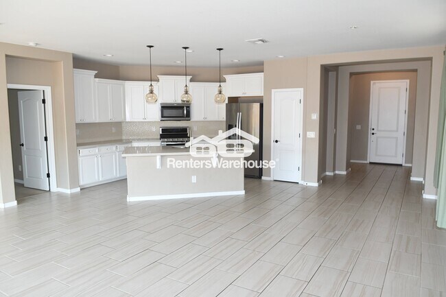 Building Photo - 19723 W Heatherbrae Dr
