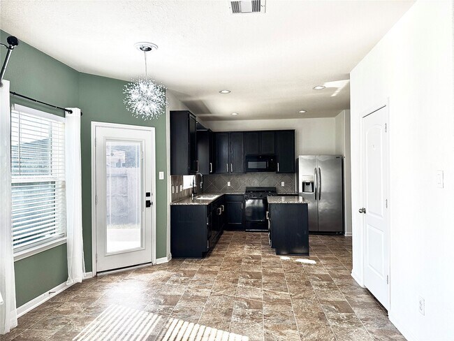 Building Photo - 15218 Loys Coves Ct