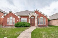 Building Photo - 5301 Rain Forest Dr