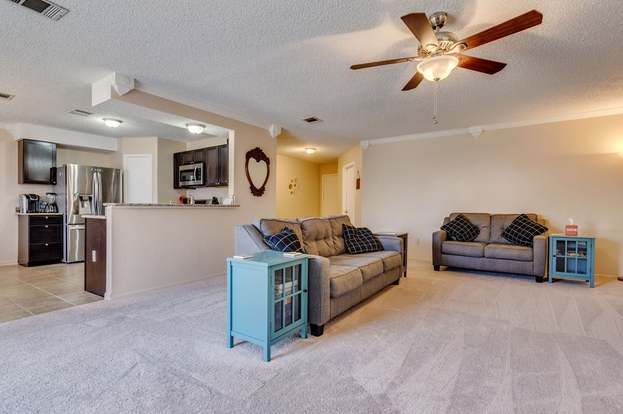 Building Photo - 2204 Silver Spur Dr