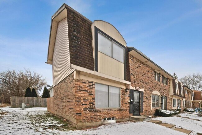 Primary Photo - 4096 Appleby Ct