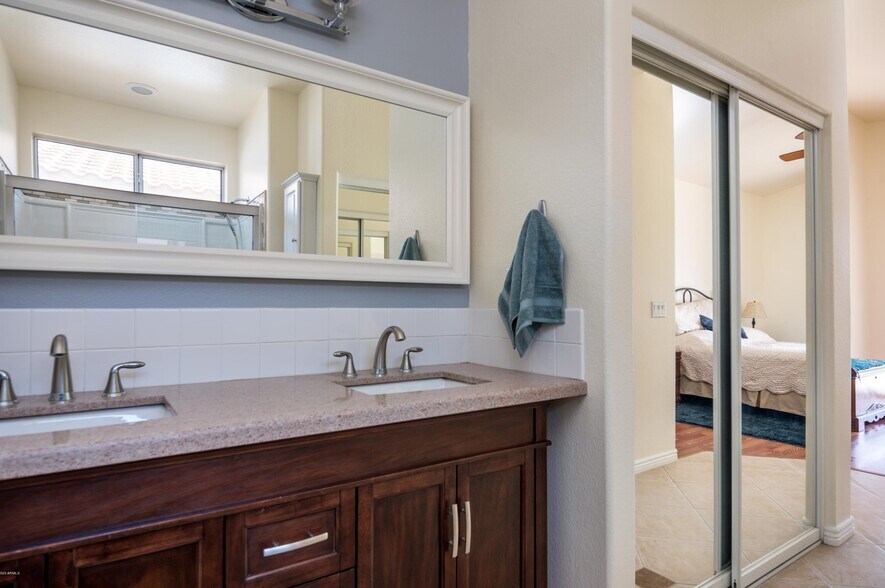 Master Bath Double Vanity - 6875 W Harrison St