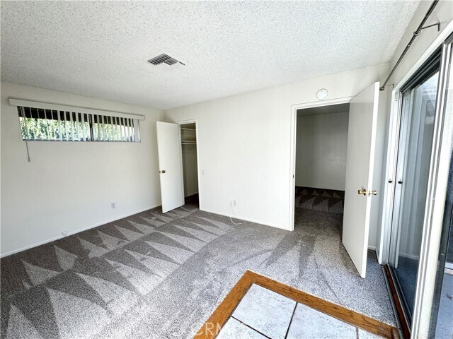 Building Photo - 143 Marywood Ave