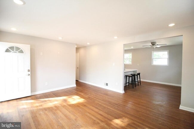 Primary Photo - 4613 Wilwyn Way