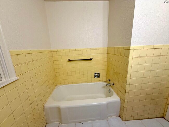 Building Photo - 157 FM 3393