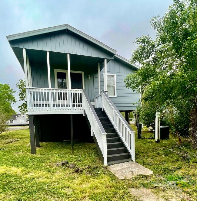 Primary Photo - 11022 Sunturf Ln