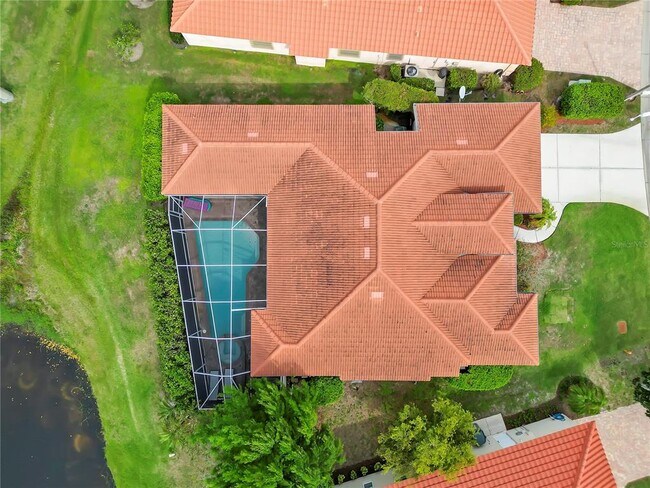 Building Photo - 8870 Huntington Pointe Dr