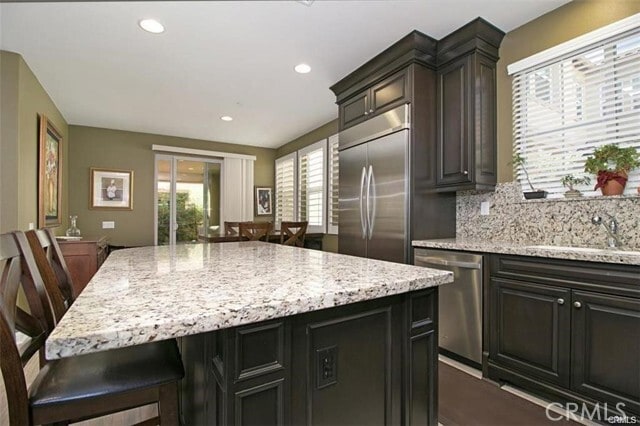 Building Photo - 19 Bluebell