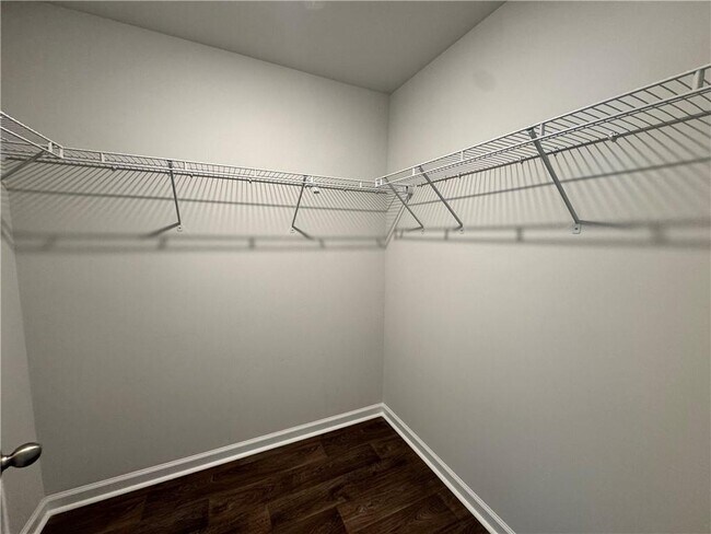 Building Photo - 38 Autumn's Wood Dr