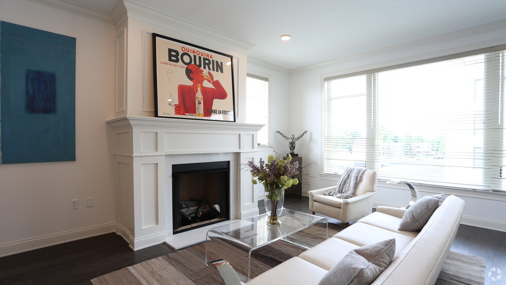 Spacious living room overlooking High St. - Brunner Building