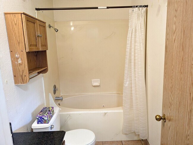 Building Photo - Convenient Prospector Location