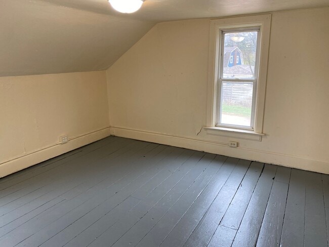 Building Photo - 1331 Grand Ave