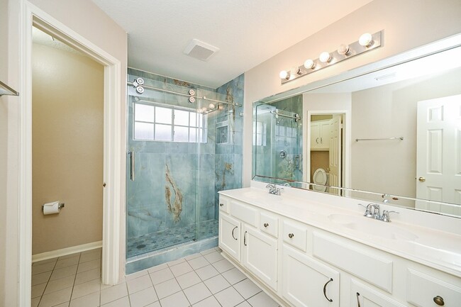 Building Photo - 1335 Remington Crest Dr