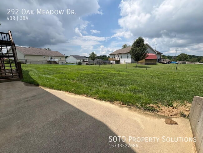 Building Photo - 292 Oak Meadow Dr