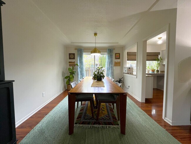 Building Photo - Comfortable Living in Bethany with Two Separate Units, Expansive 0.45-Acre Lot & Versatile Detach...