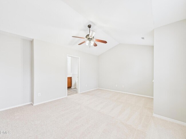 Building Photo - 302 Meeting Hall Dr