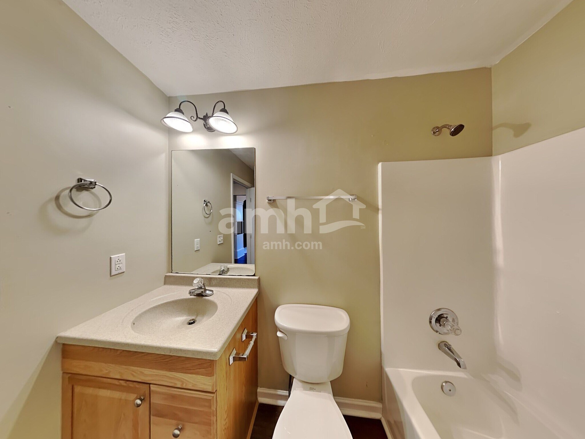 Building Photo - 803 Buckhaven Dr