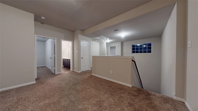 Building Photo - 3535 Cannon Dr