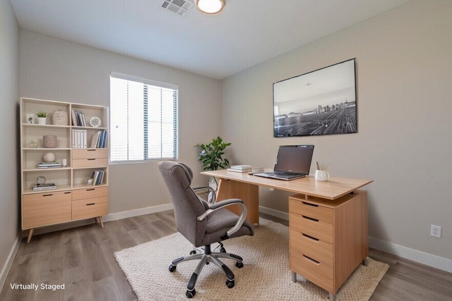 Building Photo - 613 Bright Valley Pl